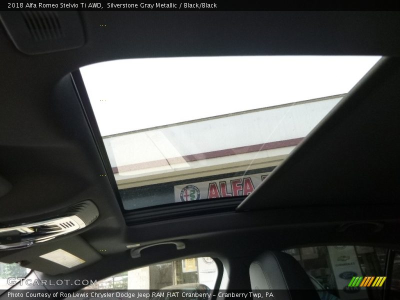Silverstone Gray Metallic / Black/Black 2018 Alfa Romeo Stelvio Ti AWD