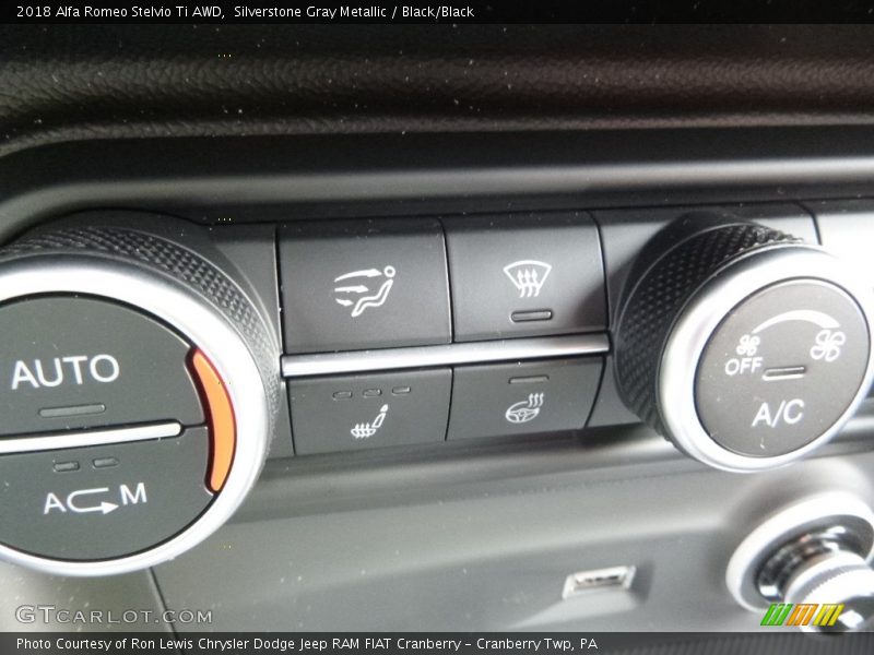Silverstone Gray Metallic / Black/Black 2018 Alfa Romeo Stelvio Ti AWD