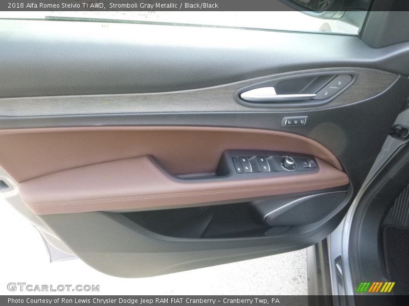 Stromboli Gray Metallic / Black/Black 2018 Alfa Romeo Stelvio Ti AWD