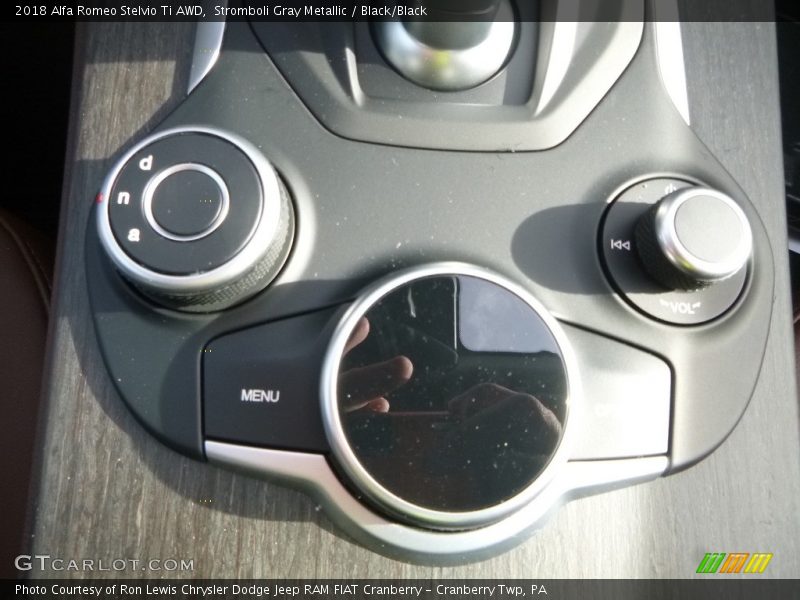 Stromboli Gray Metallic / Black/Black 2018 Alfa Romeo Stelvio Ti AWD