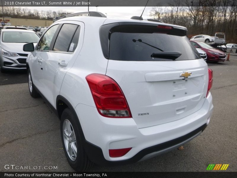Summit White / Jet Black 2018 Chevrolet Trax LT