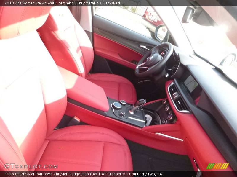 Stromboli Gray Metallic / Black/Red 2018 Alfa Romeo Stelvio AWD