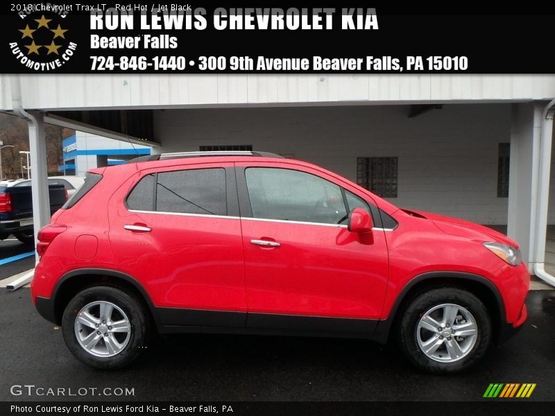 Red Hot / Jet Black 2018 Chevrolet Trax LT
