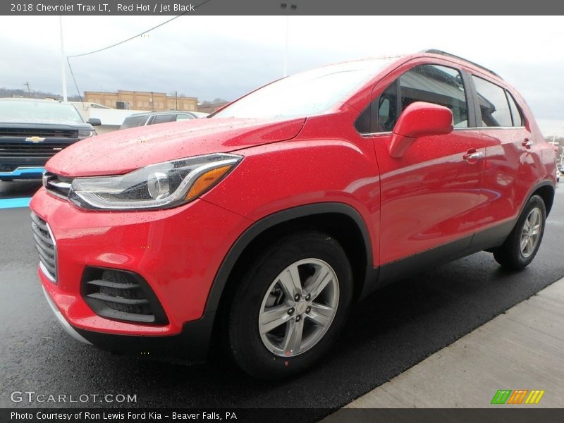 Red Hot / Jet Black 2018 Chevrolet Trax LT