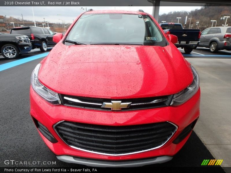 Red Hot / Jet Black 2018 Chevrolet Trax LT