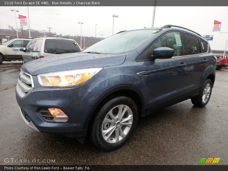 Blue Metallic / Charcoal Black 2018 Ford Escape SE 4WD