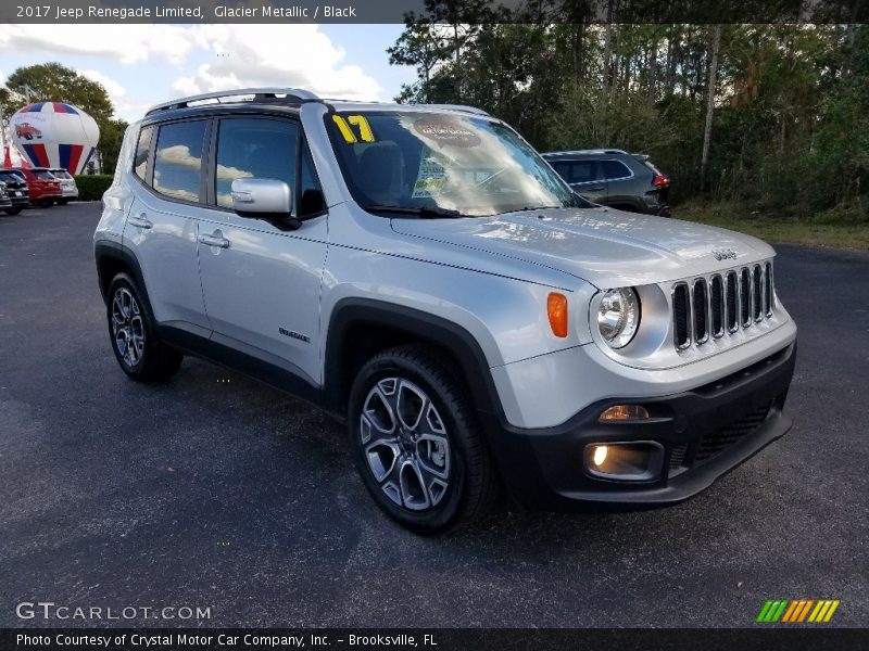 Front 3/4 View of 2017 Renegade Limited