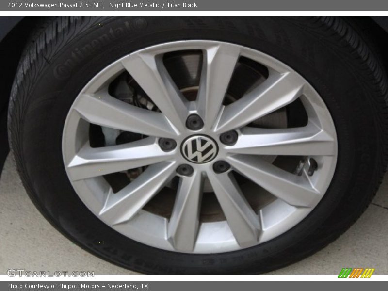 Night Blue Metallic / Titan Black 2012 Volkswagen Passat 2.5L SEL