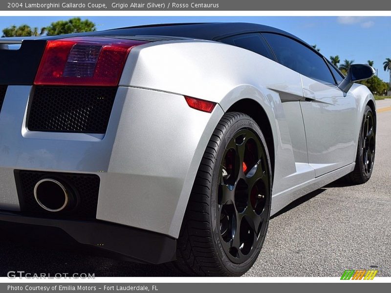 Grigio Altair (Silver) / Rosso Centaurus 2004 Lamborghini Gallardo Coupe