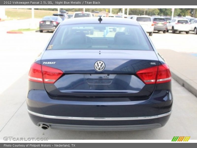 Night Blue Metallic / Titan Black 2012 Volkswagen Passat 2.5L SEL