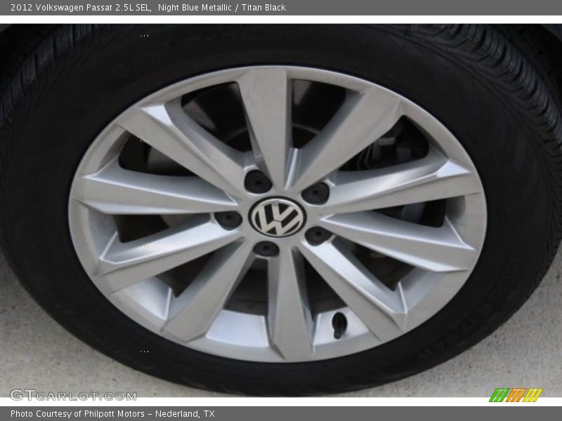 Night Blue Metallic / Titan Black 2012 Volkswagen Passat 2.5L SEL
