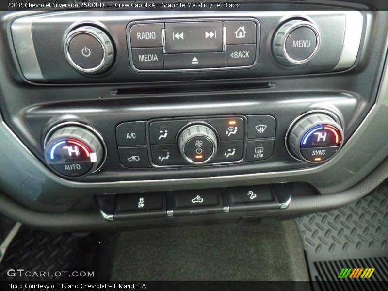 Graphite Metallic / Jet Black 2018 Chevrolet Silverado 2500HD LT Crew Cab 4x4