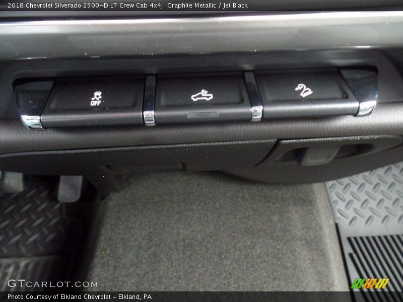 Graphite Metallic / Jet Black 2018 Chevrolet Silverado 2500HD LT Crew Cab 4x4
