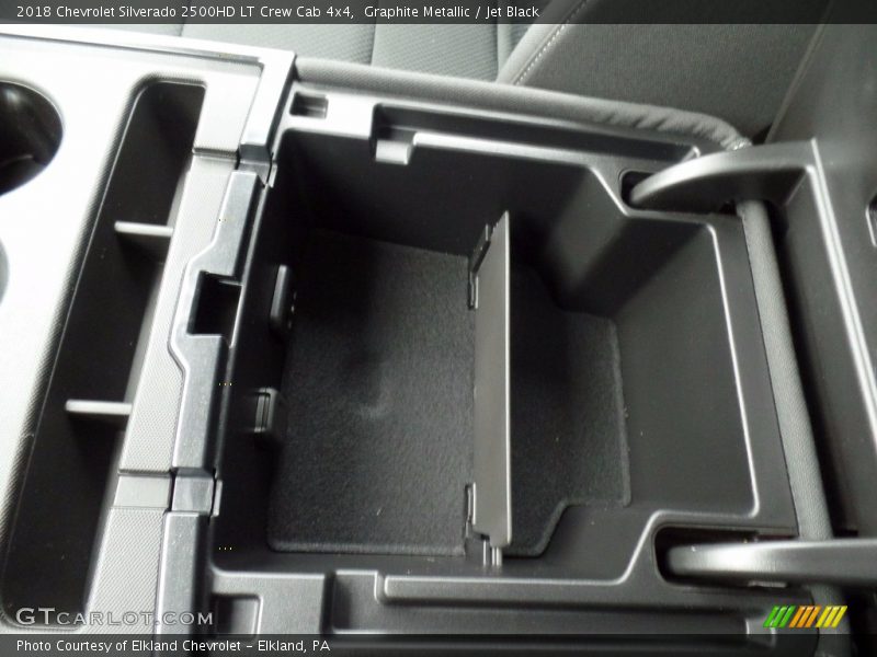 Graphite Metallic / Jet Black 2018 Chevrolet Silverado 2500HD LT Crew Cab 4x4