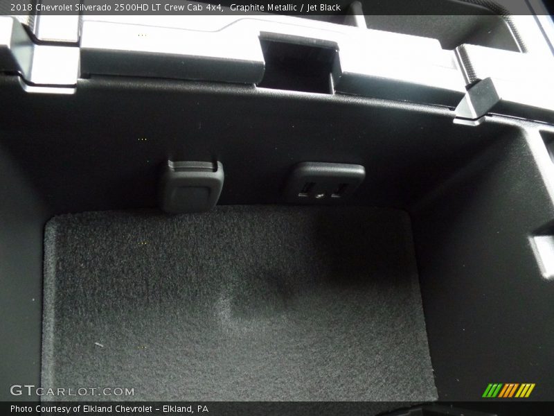Graphite Metallic / Jet Black 2018 Chevrolet Silverado 2500HD LT Crew Cab 4x4