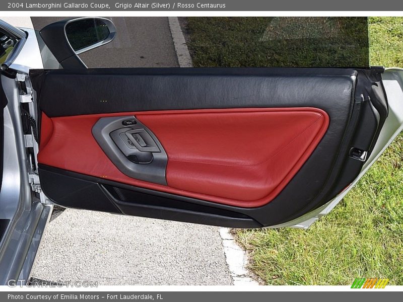 Door Panel of 2004 Gallardo Coupe