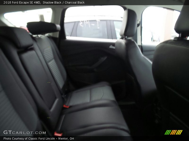 Shadow Black / Charcoal Black 2018 Ford Escape SE 4WD