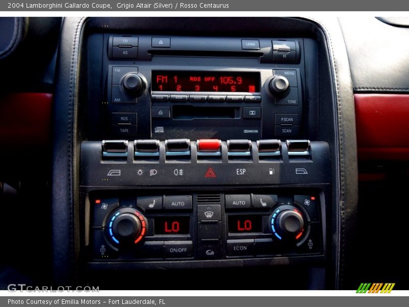 Controls of 2004 Gallardo Coupe