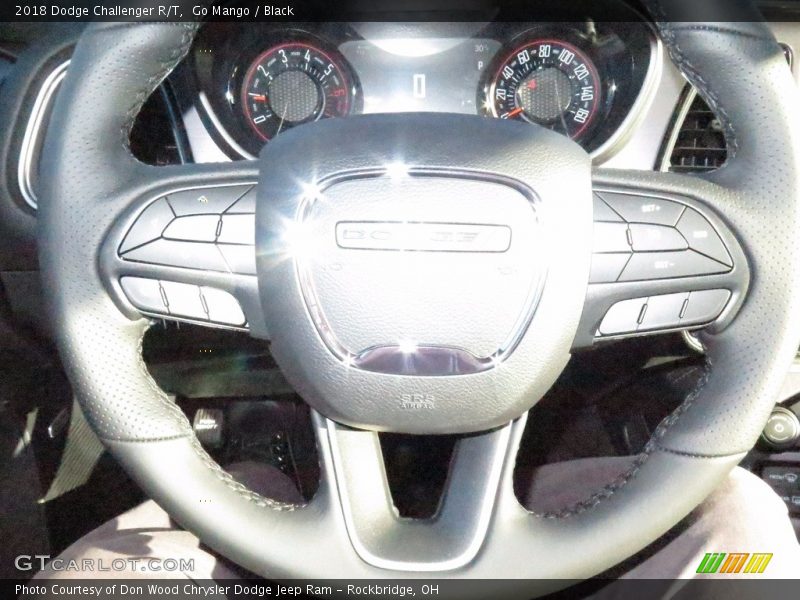 Go Mango / Black 2018 Dodge Challenger R/T