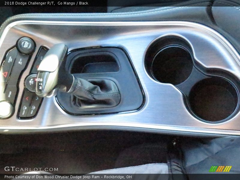 Go Mango / Black 2018 Dodge Challenger R/T