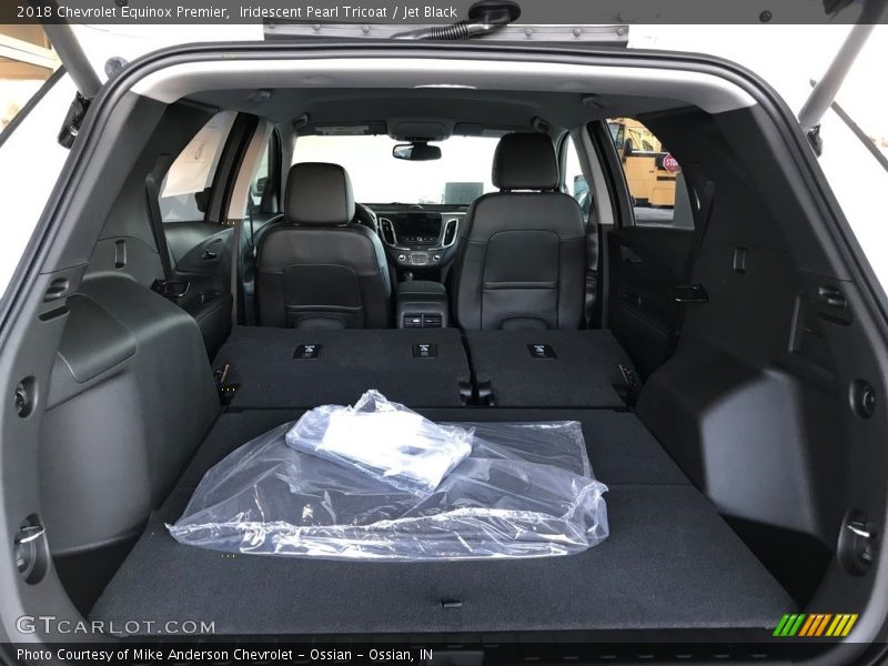 Iridescent Pearl Tricoat / Jet Black 2018 Chevrolet Equinox Premier