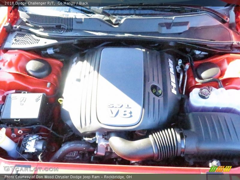 Go Mango / Black 2018 Dodge Challenger R/T
