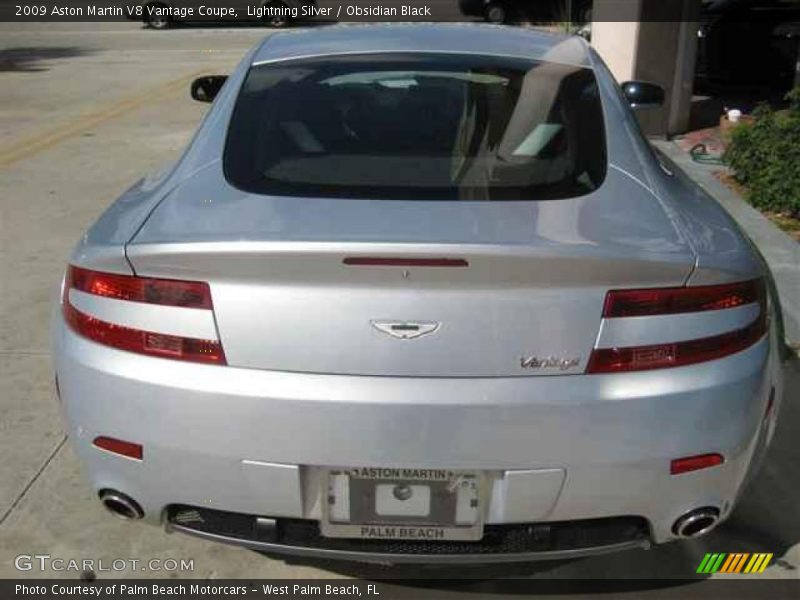 Lightning Silver / Obsidian Black 2009 Aston Martin V8 Vantage Coupe