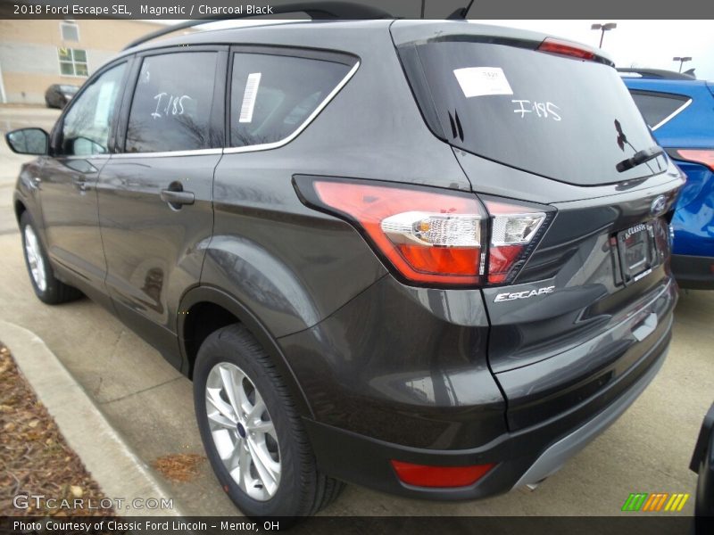Magnetic / Charcoal Black 2018 Ford Escape SEL