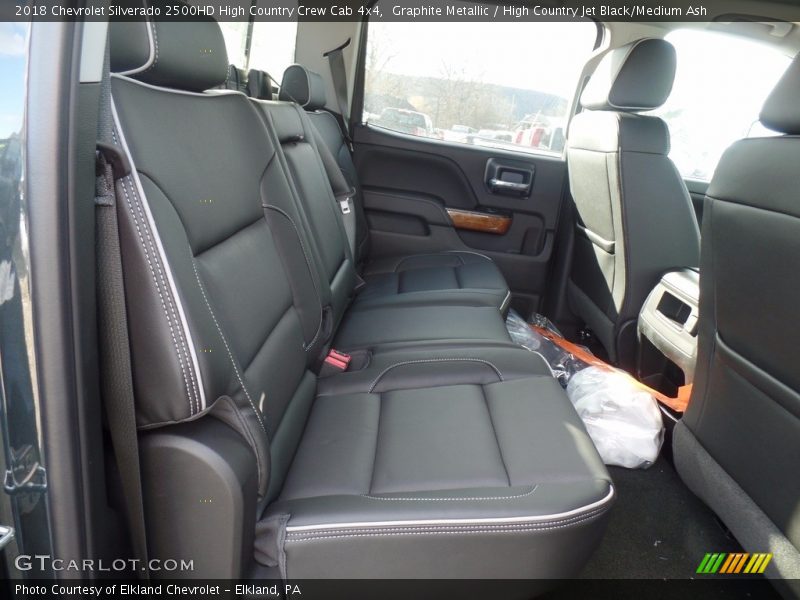 Graphite Metallic / High Country Jet Black/Medium Ash 2018 Chevrolet Silverado 2500HD High Country Crew Cab 4x4