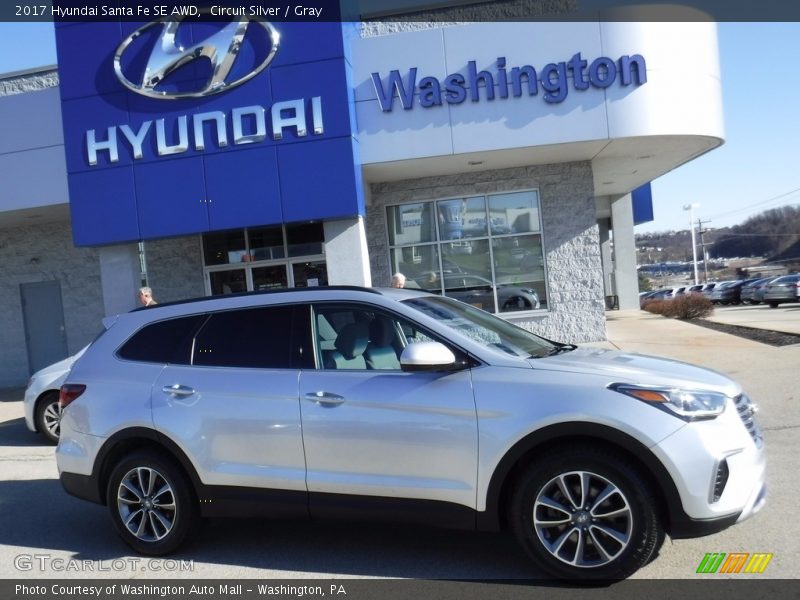 Circuit Silver / Gray 2017 Hyundai Santa Fe SE AWD