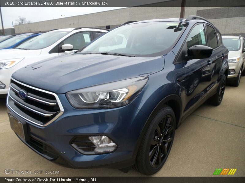 Blue Metallic / Charcoal Black 2018 Ford Escape SE 4WD