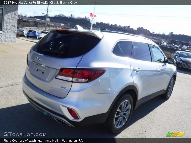 Circuit Silver / Gray 2017 Hyundai Santa Fe SE AWD