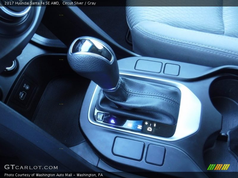 Circuit Silver / Gray 2017 Hyundai Santa Fe SE AWD