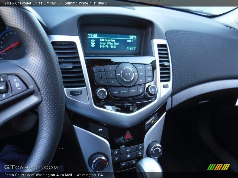 Summit White / Jet Black 2016 Chevrolet Cruze Limited LT