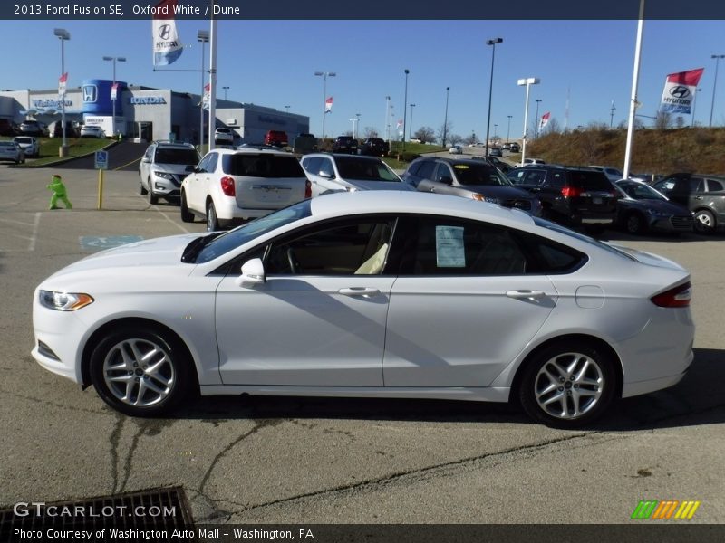 Oxford White / Dune 2013 Ford Fusion SE