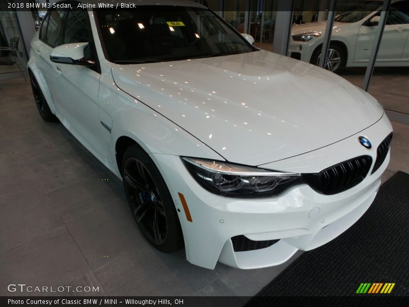 Alpine White / Black 2018 BMW M3 Sedan