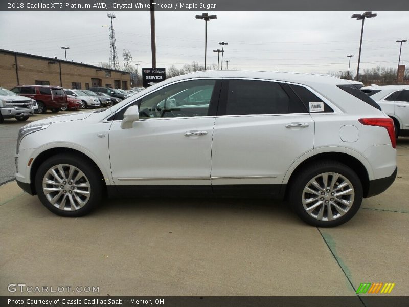 Crystal White Tricoat / Maple Sugar 2018 Cadillac XT5 Platinum AWD