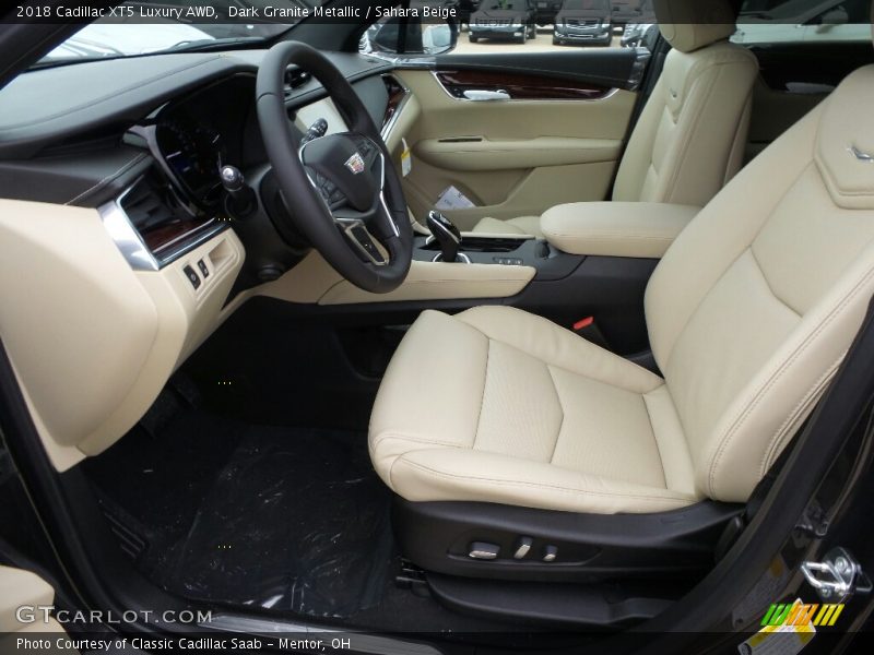 Dark Granite Metallic / Sahara Beige 2018 Cadillac XT5 Luxury AWD