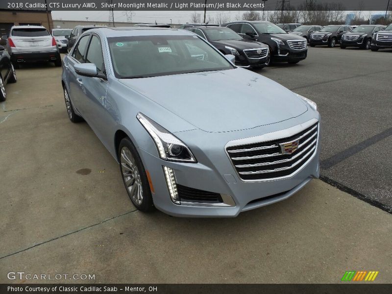 Front 3/4 View of 2018 CTS Luxury AWD