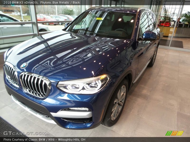 Phytonic Blue Metallic / Black 2018 BMW X3 xDrive30i