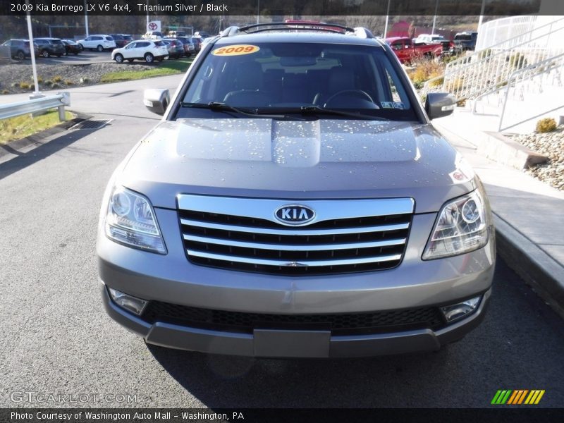 Titanium Silver / Black 2009 Kia Borrego LX V6 4x4