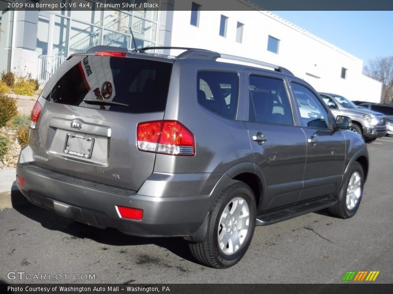 Titanium Silver / Black 2009 Kia Borrego LX V6 4x4