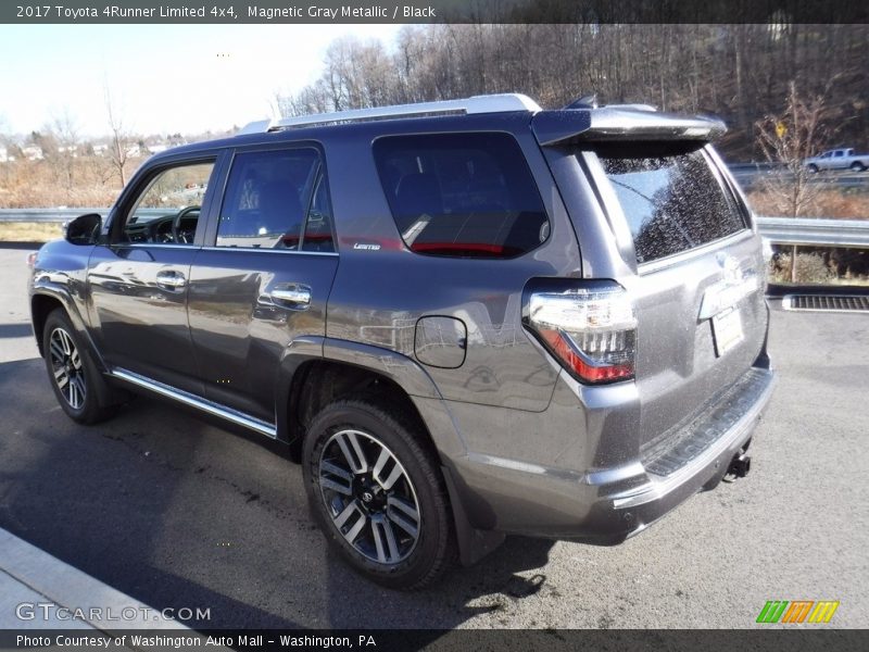 Magnetic Gray Metallic / Black 2017 Toyota 4Runner Limited 4x4