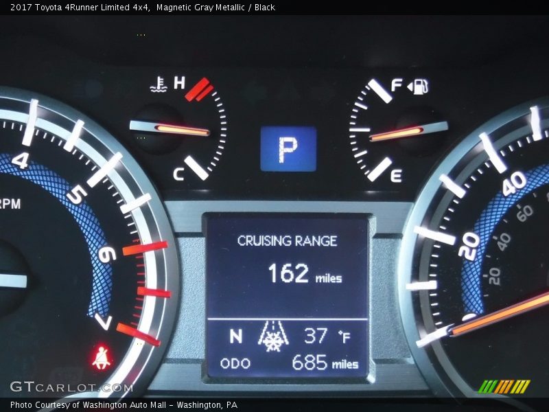 Magnetic Gray Metallic / Black 2017 Toyota 4Runner Limited 4x4