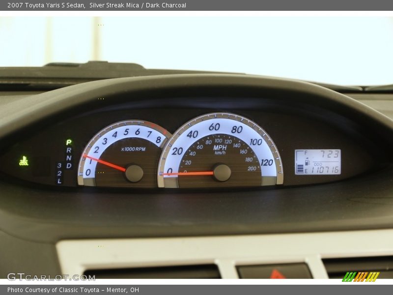 Silver Streak Mica / Dark Charcoal 2007 Toyota Yaris S Sedan