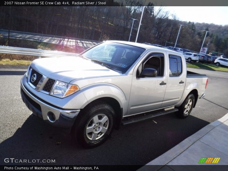 Radiant Silver / Steel 2007 Nissan Frontier SE Crew Cab 4x4