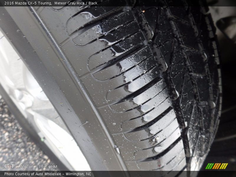 Meteor Gray Mica / Black 2016 Mazda CX-5 Touring