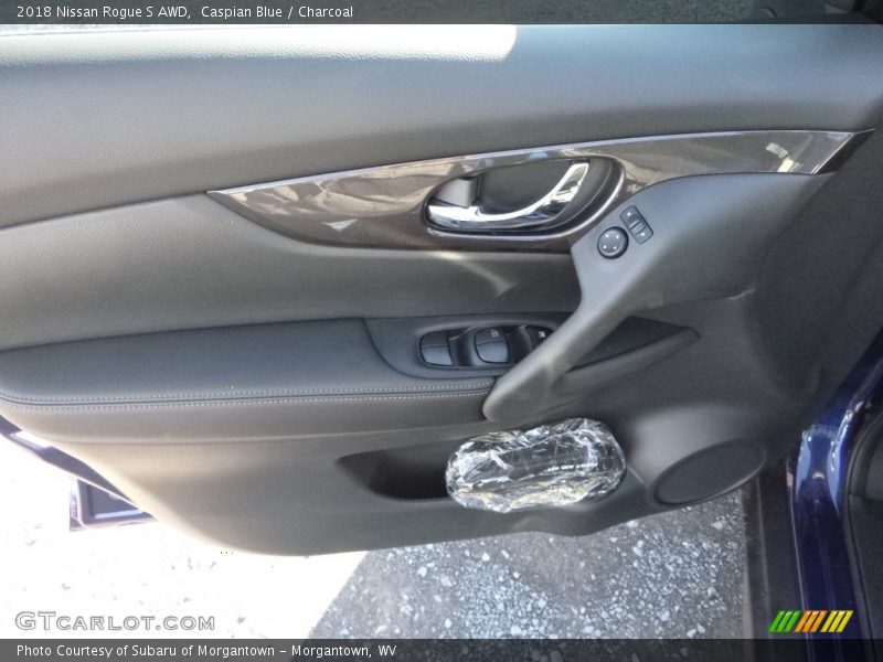 Door Panel of 2018 Rogue S AWD