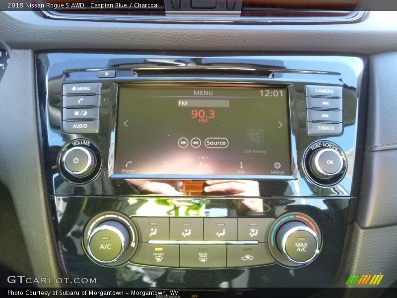 Controls of 2018 Rogue S AWD