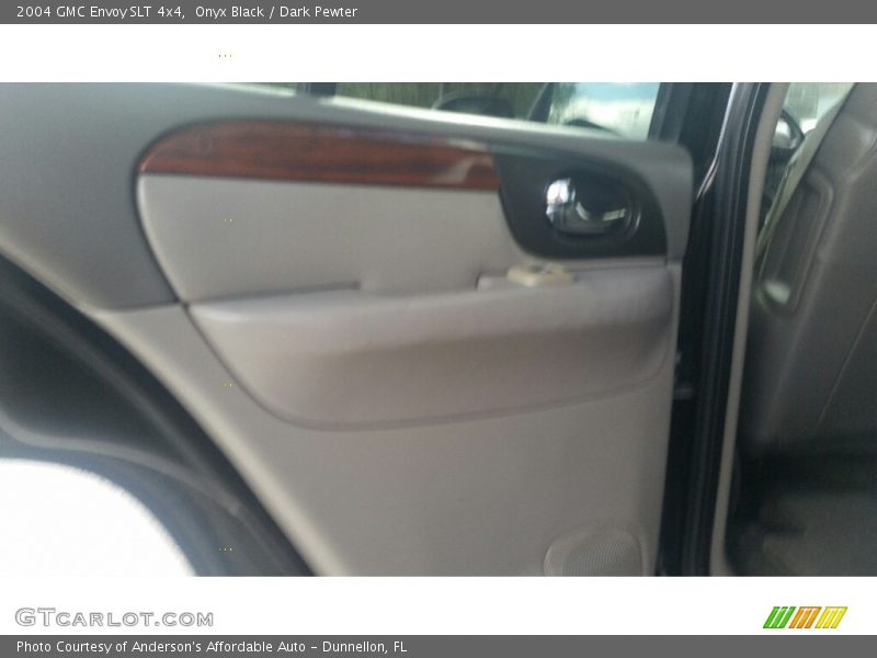 Onyx Black / Dark Pewter 2004 GMC Envoy SLT 4x4